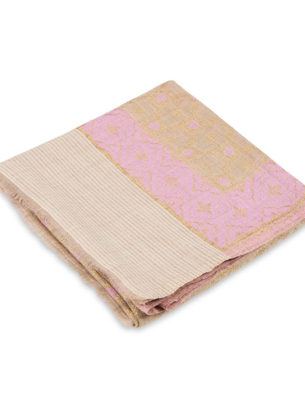Jacquard woven