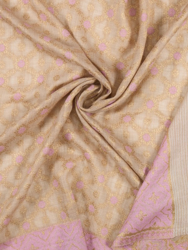 Jacquard woven