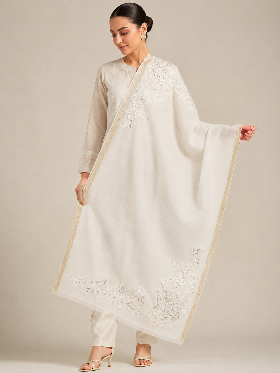 Calais Lace 0.4