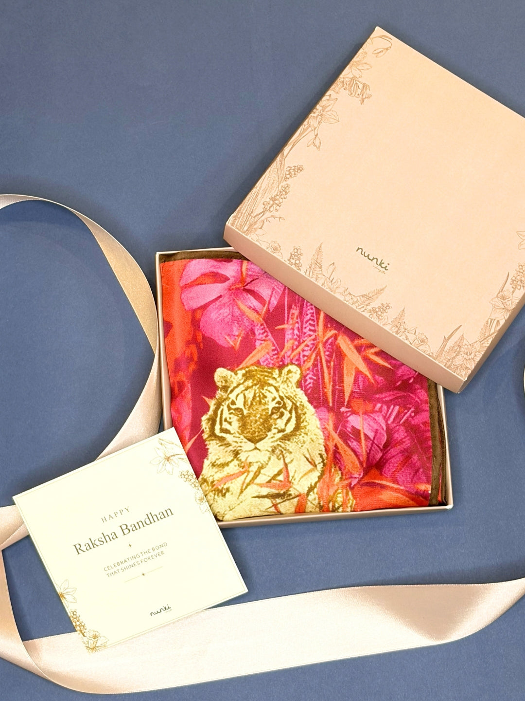 Wild Life Wonder Gift Box
