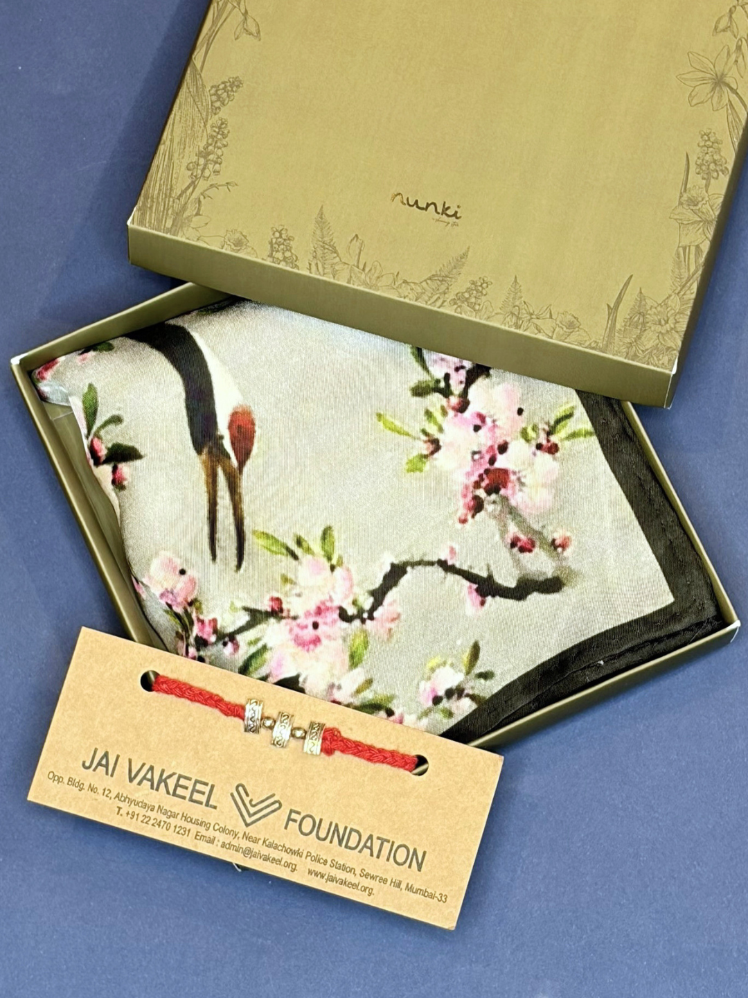 Bold Fold Gift Box