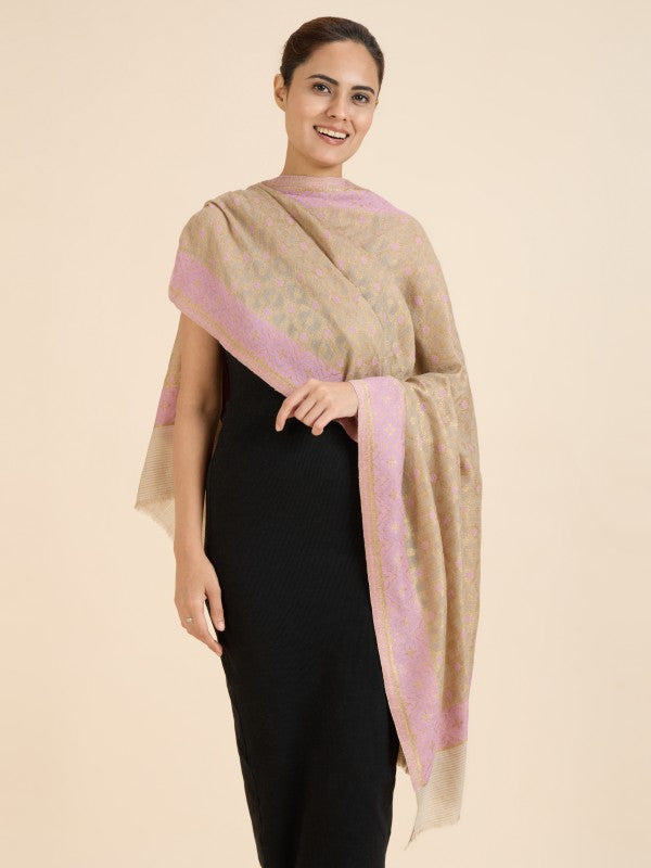 Jacquard woven